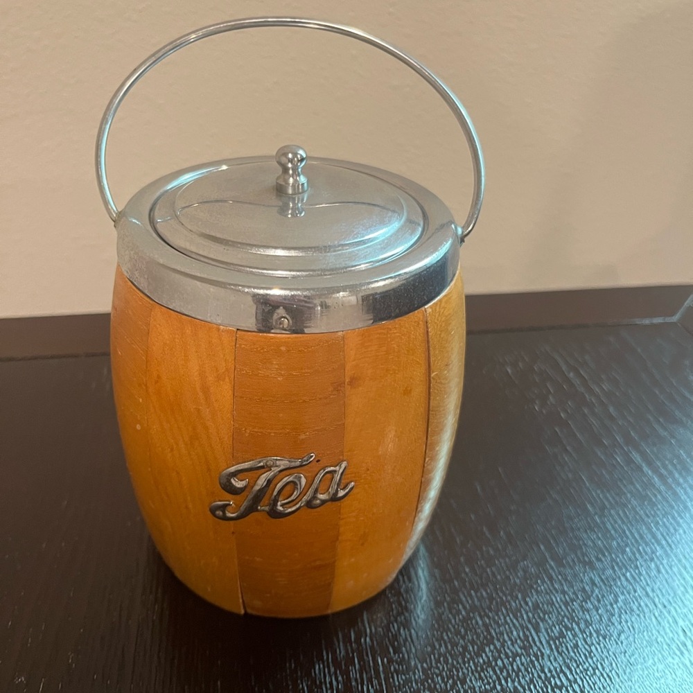 1940 English Tea Barrel